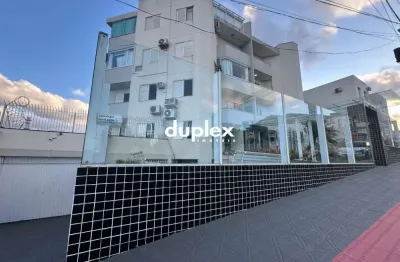 Apartamento com 2 dormitórios sendo 1 suite, semimobiliado e com terraço