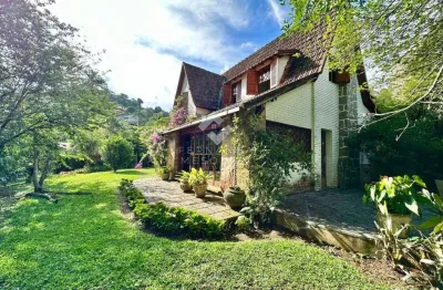 Casa de condomínio à venda, no teresópolis weekend club,  em teresópolis, parque do imbui, com 4 quartos, 270m²