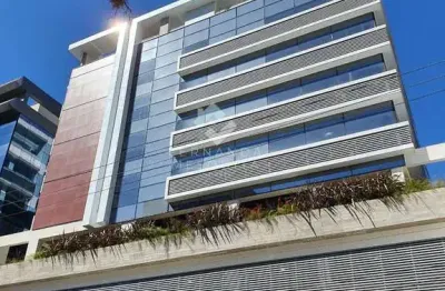Sala comercial à venda ou locação em teresópolis/rj – reformada
