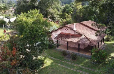 Casa à venda em teresópolis, granja guarani, com 4 quartos, 234,72m²