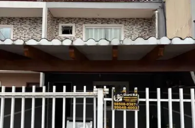 Casa com 3 quartos à venda na rua júlio pereira sobrinho, 135, campo de santana, curitiba por r$ 570.000