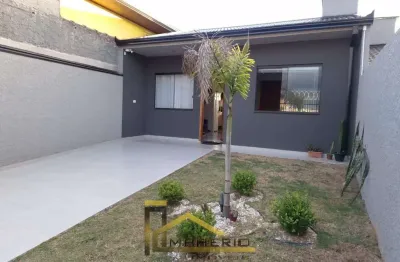 Imperdível oportunidade de casa à venda em Fazenda Rio Grande-PR, no bairro Estados: 2 quartos, 1 sala, 1 banheiro, 1 vaga de garagem, 1,00 m² de área. Venha conferir!