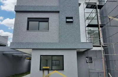 Imperdível oportunidade: Casa em condomínio à venda em Curitiba-PR, no bairro Uberaba, com 3 quartos, 1 suíte, 3 salas, 1 banheiro, 2 vagas de garagem e 120,00 m² de área.
