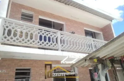 Imperdível oportunidade: Casa à venda em Curitiba-PR, bairro Uberaba, 3 quartos, 1 sala, 2 banheiros, 2 vagas, 96 m².