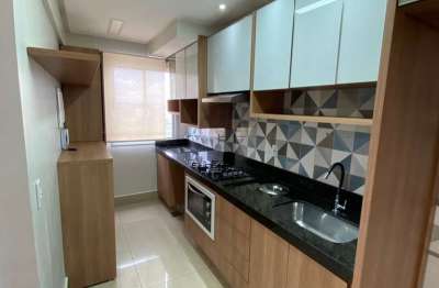 Apartamento com 3 quartos para alugar na Rua 19, 19, Vila Jaraguá, Goiânia