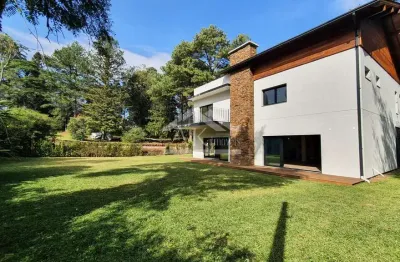 Magnífica casa de alto padrão a venda no centro de nova petrópolis, jardim da serra gaúcha