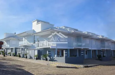 Sobrados novos com dois quartos em ótima localização à venda em feliz-rs.
