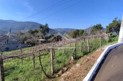 Amplo terreno de 780 m² à venda em picada café na serra gaúcha
