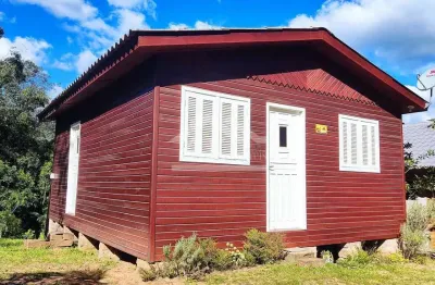 Casa de madeira com 2 dormitórios à venda em picada café, na serra gaúcha