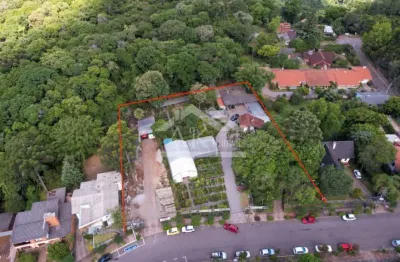 Amplo terreno à venda com potencial comercial no centro da cidade de nova petrópolis, na serra gaúcha