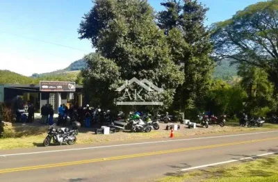 Prédio comercial à venda às margens da rodovia em picada café, na serra gaúcha