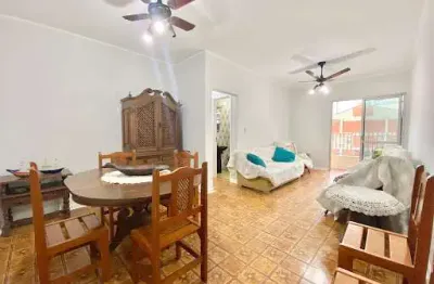 Apartamento com 2 quartos sendo 1 suíte à venda na praia das astúrias - guarujá/sp.