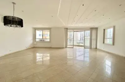 Apartamento com 5 quartos sendo 2 suítes à venda na praia das pitangueiras - guarujá/sp.