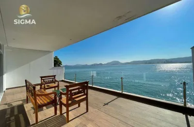 Frente mar - casa com 3 suítes à venda na praia da enseda guarujá/sp.