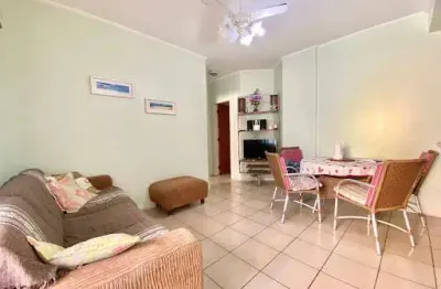 Apartamento com 2 quartos sendo 1 suíte à venda na praia das pitangueiras - guarujá/sp.