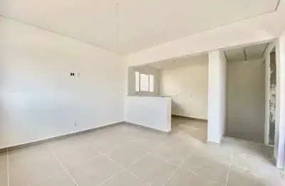 Sobrado com 3 dormitórios sendo 1 suíte à venda, 140 m² por r$ 870.000 - jardim astúrias - guarujá/sp.