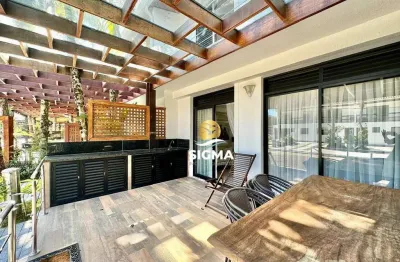 Casa com 4 quartos sendo 2 suítes à venda, 250 m² por r$ 2.450.000 - marina del rey - guarujá/sp.