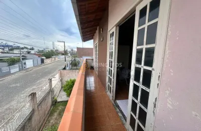 Casa com 3 quartos à venda na Rua Vicente Honorato Coelho, Centro, Navegantes