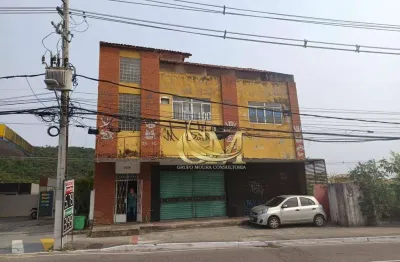 Prédio à venda na Estrada Francisco da Cruz Nunes, Piratininga, Niterói