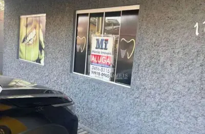 Casa comercial com 5 salas para alugar na Governador Celso Ramos, 118, Centro, Barra Velha