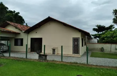 Casa com 3 quartos à venda na av. joao carlos rosa, 1083, itapocu, araquari, 116 m2 por r$ 600.000