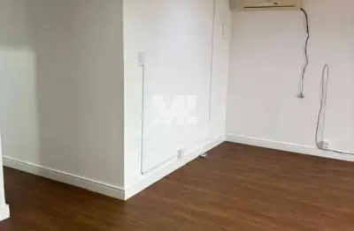 Casa com 7 quartos para alugar no centro, barra velha  por r$ 2.200