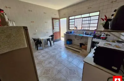 Casa à venda no jardim das orquídeas em santa bárbara d'oeste.