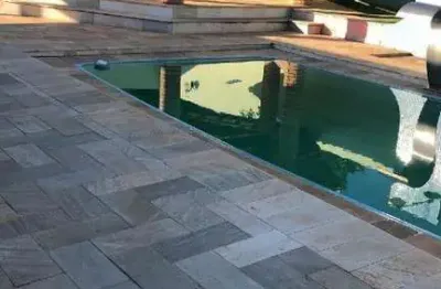 Chácara à venda no condomínio vale verde em mineiros do tietê com 3 quartos (1 suíte) e 10 vagas de garagem
