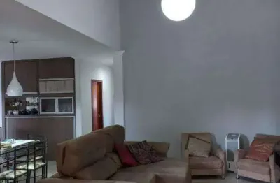 Casa à venda no jardim santa cecília em santa bárbara d'oeste com 3 quartos (1 suíte) e 3 vagas de garagem.