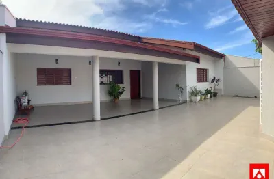 Casa à venda no jardim amélia em americana com 3 quartos (1 suíte) e 5 vagas de garagem