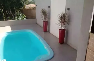 Casa à venda com 3 quartos (1 suíte) e 5 vagas de garagem no planalto do sol ii em santa bárbara d'oeste