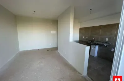 Apartamento à venda no condomínio portal dos ipês em santa bárbara d'oeste