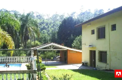 Chácara com 4 quartos 2 suítes em pau arcado tranquilidade e conforto em campo limpo paulista