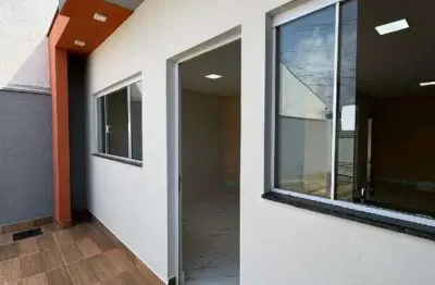 Casa à venda no jardim boer i, em americana com 2 quartos (1 suíte) e 4 vagas de garagem