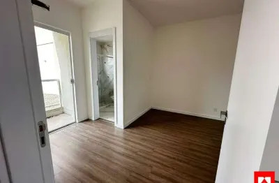 Apartamento térreo à venda no condomínio recife, em americana
