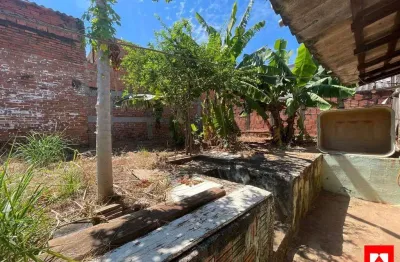 Casa à venda no jardim europa i em santa bárbara d'oeste com 3 quartos, sendo 1 banheiro social e 4 vagas de garagem