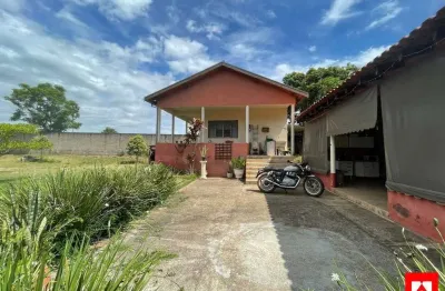 Chácara à venda no bairro gleba califórnia em santa bárbara d'oeste com 2 quartos, sendo 1 banheiro social e 1 vaga de garagem