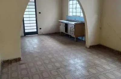 Casa à venda no jardim são luiz em americana com 3 quartos e 4 vagas de garagem.