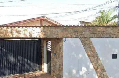 Casa à venda na vila grego ii em santa bárbara d'oeste com 3 quartos (1 suíte) e 2 vagas de garagem