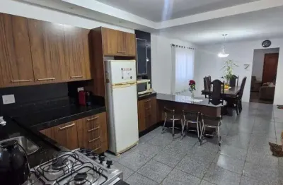 Casa à venda no jardim panambi em santa bárbara d'oeste com 3 quartos e 5 vagas de garagem