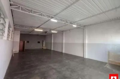 Salão comercial à venda no jardim laudissi em santa bárbara d'oeste com 2 banheiros sociais e 2 vagas de garagem