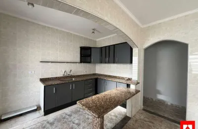 Casa à venda no jardim residencial mariana em santa bárbara d'oeste com 3 quartos (1 suíte) e 3 vagas de garagem