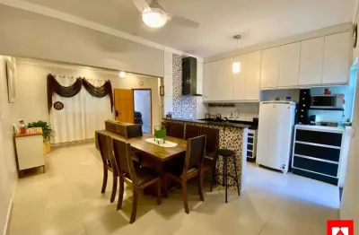 Casa à venda no jardim europa em santa bárbara d'oeste com 2 quartos (1 suíte) e 2 vagas de garagem