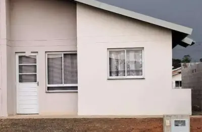 Casa à venda com 2 quartos e 2 vagas no jardim nova aliança em americana