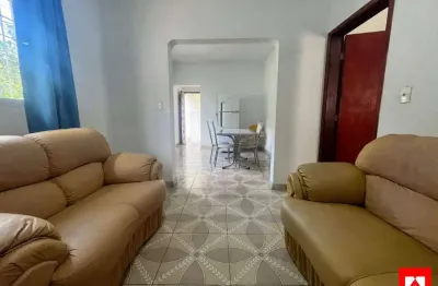 Casa à venda com 2 quartos e 3 vagas na Vila Santa Maria em Americana