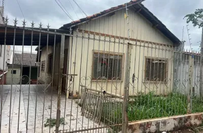 Terreno à venda na Rua Augusto Severo, 362, Santos Dumont, Londrina