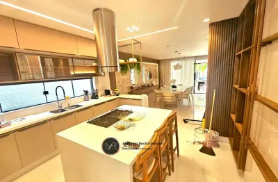 Luxuosa casa em condomínio à venda no recreio dos bandeirantes, rio de janeiro-rj: 5 quartos, 5 suítes, 2 salas, 350m².