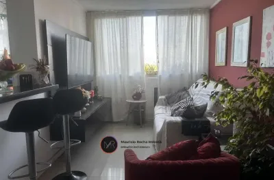 Apartamento à venda na barra da tijuca, rio de janeiro-rj: 2 quartos, 2 salas, 1 banheiro, 1 vaga de garagem!