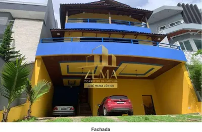 Sobrado em condominio  aruã 420m2 de construção, 03 suites, lareira, 10 vgs