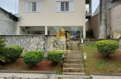 Sobrado amplo 04 dorms, 356m2, gourmet, piscina, 04 vagas, 450 m2 terreno